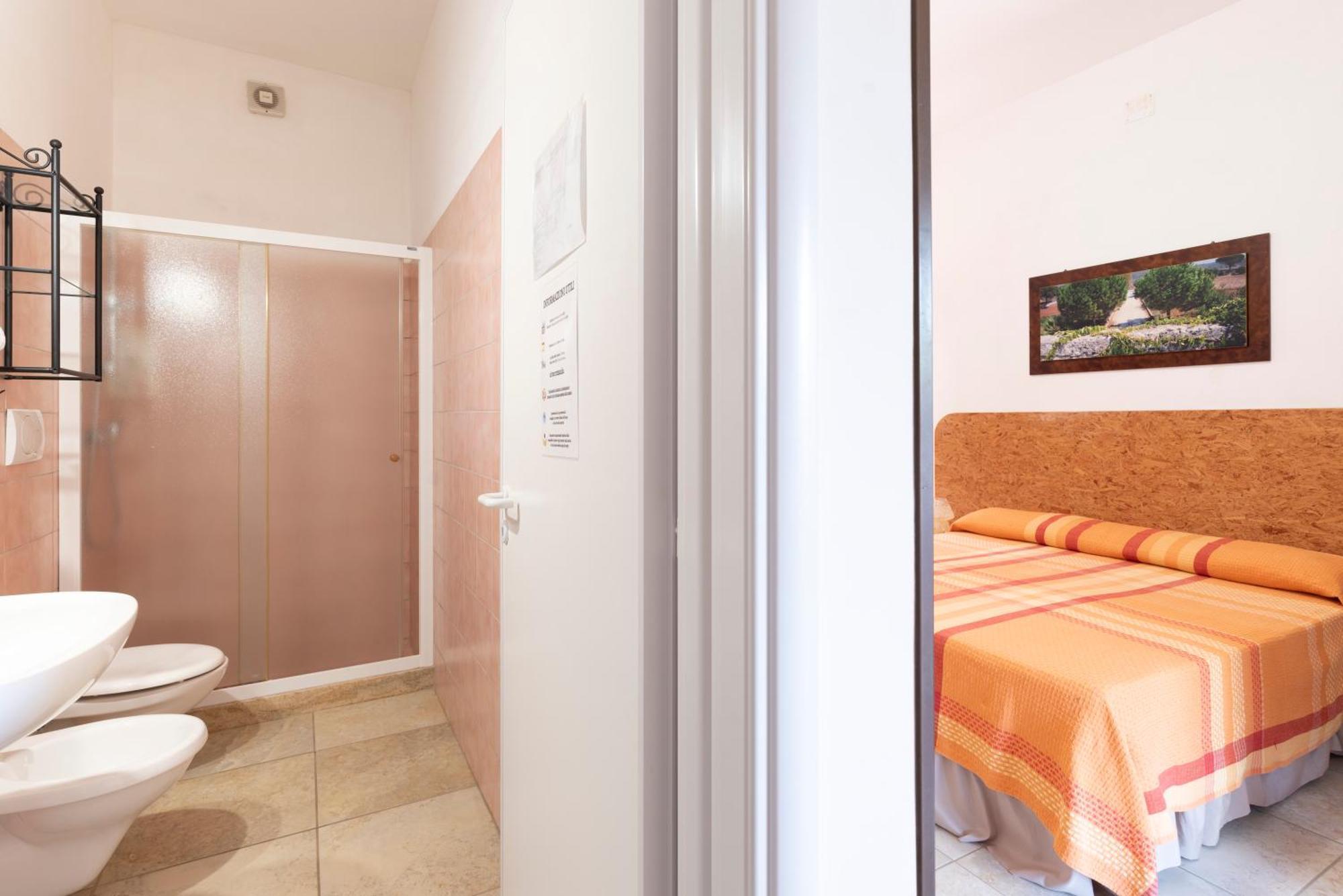 Bio-Agriturismo Masseria La Palombara Salve Eksteriør bilde
